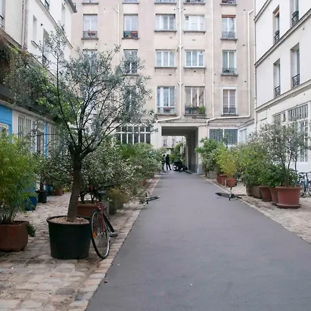 Charming Bright Apartment With Nice Deco In Paris Paris