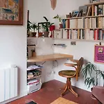 Charming Bright Apartment With Nice Deco In Paris